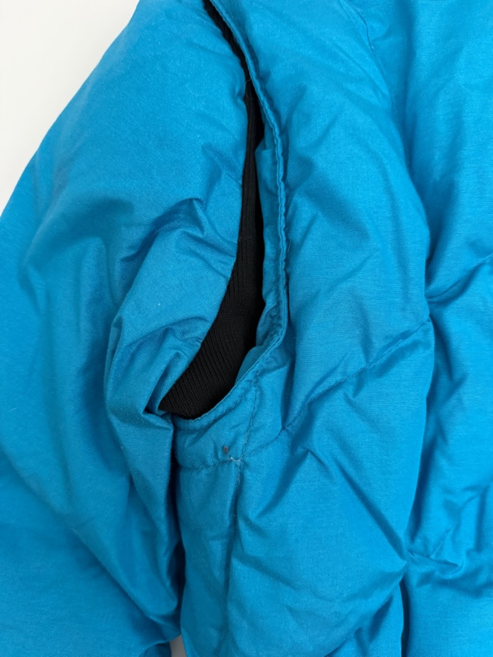 CB Sports Cropped Puffer Jacket - Picture 5 of 6